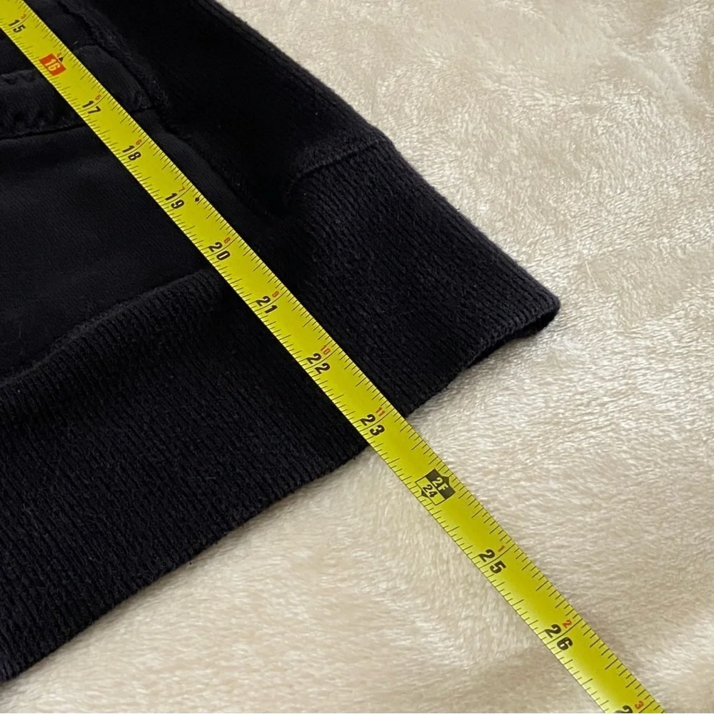 LULULEMON / Black Scuba Jacket Size 6